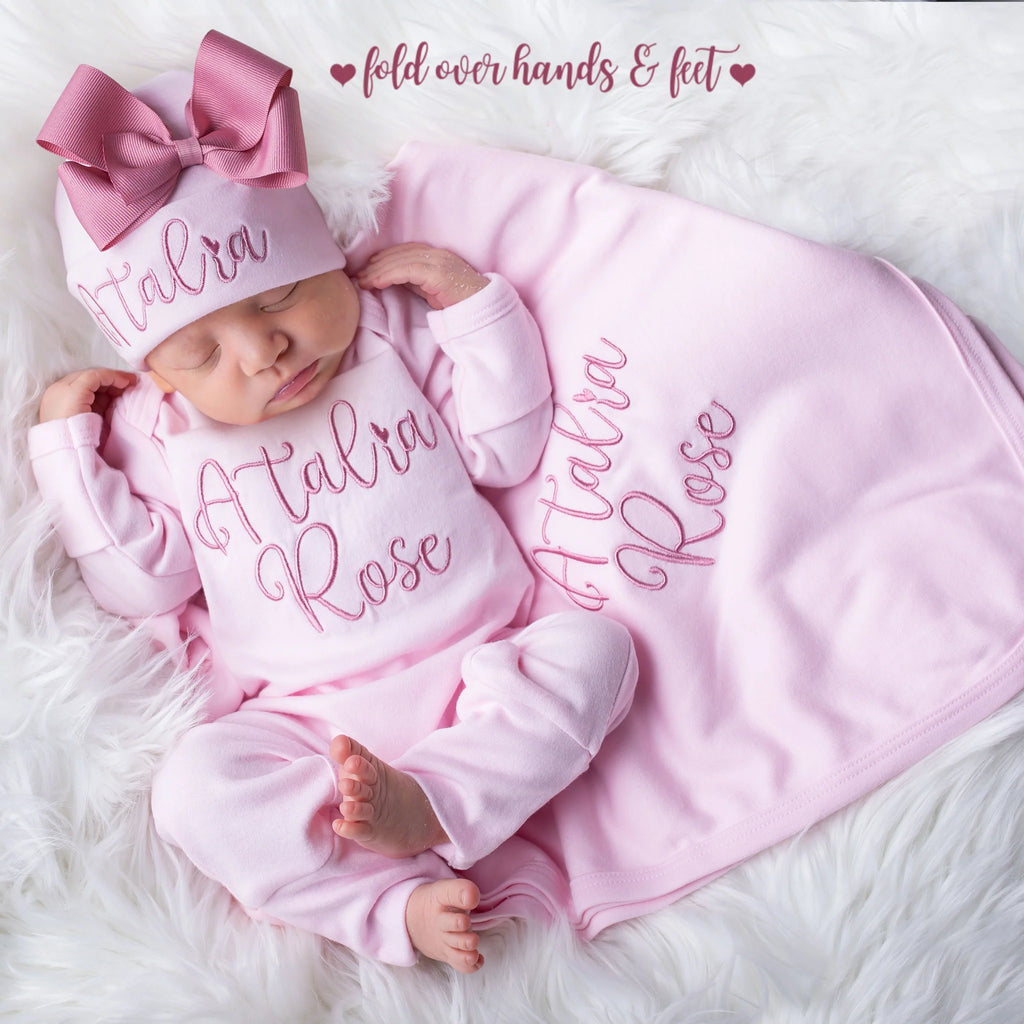 The Perfect Gifts to Warm a New Mom's Heart 5 Adorable Gift Ideas fro