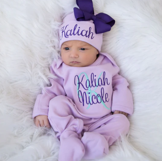 4 Clothing  Items to Put on Your Baby Registry